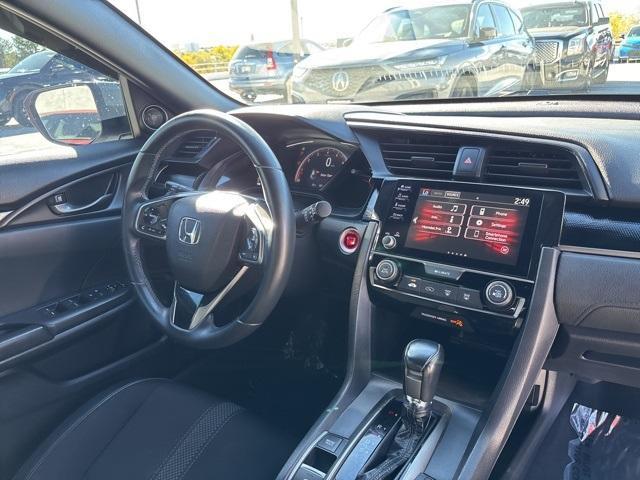 Photo of 2021 Gray Honda Civic