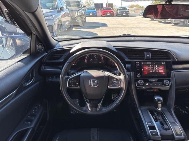 Photo of 2021 Gray Honda Civic