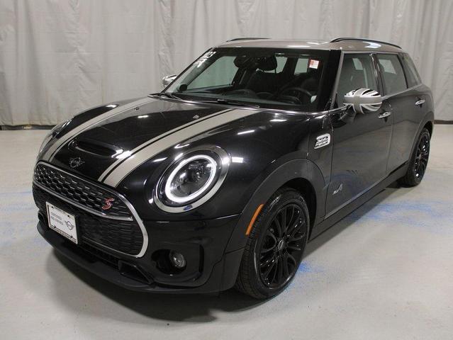Photo of 2023 Midnight Black II MINI Clubman