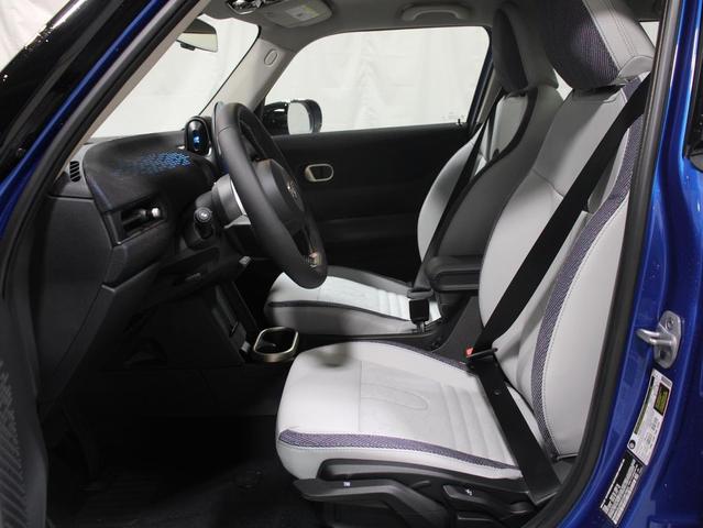 Photo of 2026 Icy Sunshine Blue Metallic MINI Hardtop