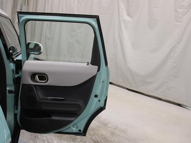 Photo of 2026 Ocean Wave Green Metallic MINI Hardtop
