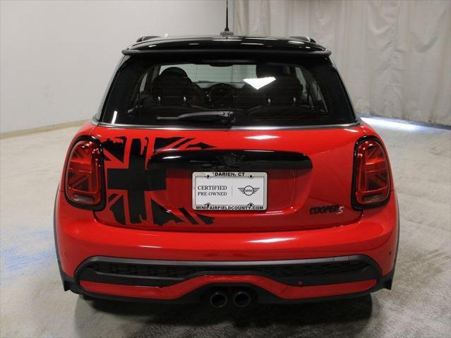 Photo of 2023 Chili Red MINI Hardtop