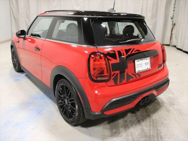 Photo of 2023 Chili Red MINI Hardtop