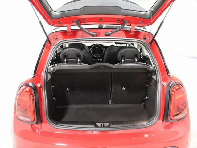 Photo of 2023 Chili Red MINI Hardtop