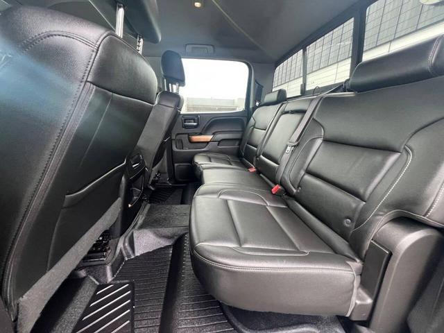Photo of 2018 Black Chevrolet Silverado 1500