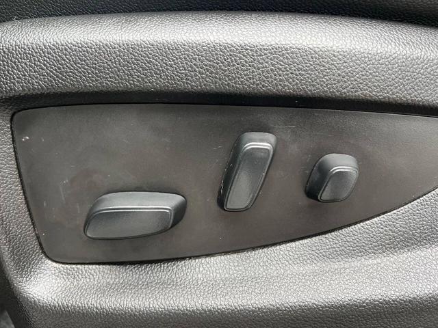 Photo of 2018 Black Chevrolet Silverado 1500