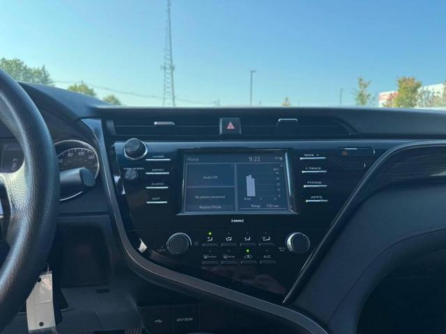 Photo of 2020 Super White Toyota Camry