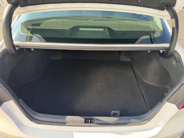 Photo of 2020 Super White Toyota Camry