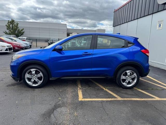 Photo of 2018 Aegean Blue Metallic Honda HR-V