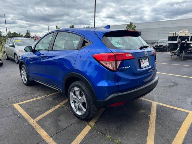 Photo of 2018 Aegean Blue Metallic Honda HR-V
