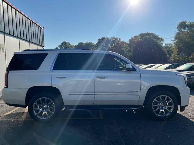 Photo of 2015 White Diamond Tricoat GMC Yukon
