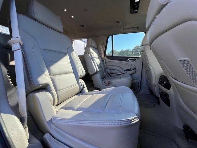Photo of 2015 White Diamond Tricoat GMC Yukon