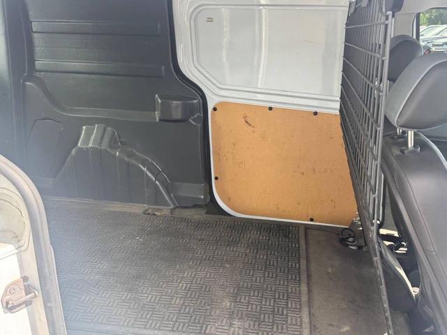 Photo of 2018 Frozen White Ford Transit Connect