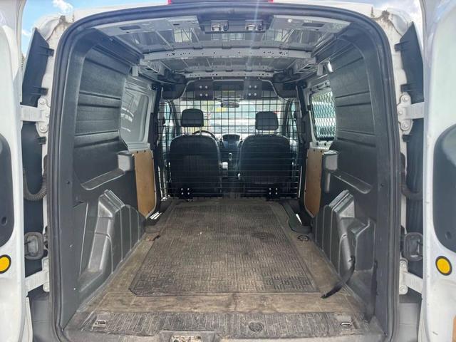 Photo of 2018 Frozen White Ford Transit Connect