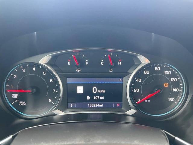 Photo of 2019 Silver Ice Metallic Chevrolet Equinox