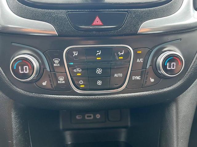 Photo of 2019 Silver Ice Metallic Chevrolet Equinox