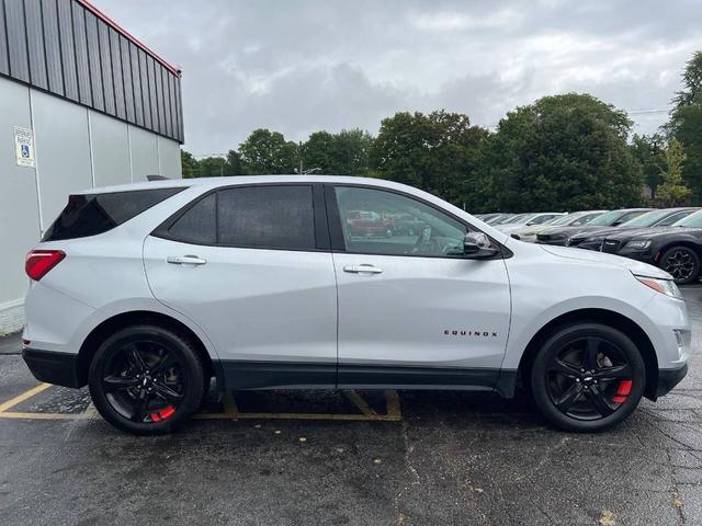 Photo of 2019 Silver Ice Metallic Chevrolet Equinox