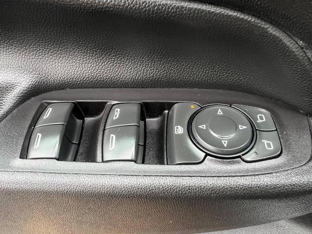 Photo of 2019 Silver Ice Metallic Chevrolet Equinox