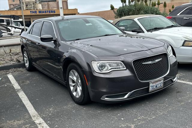 2016 Chrysler 300