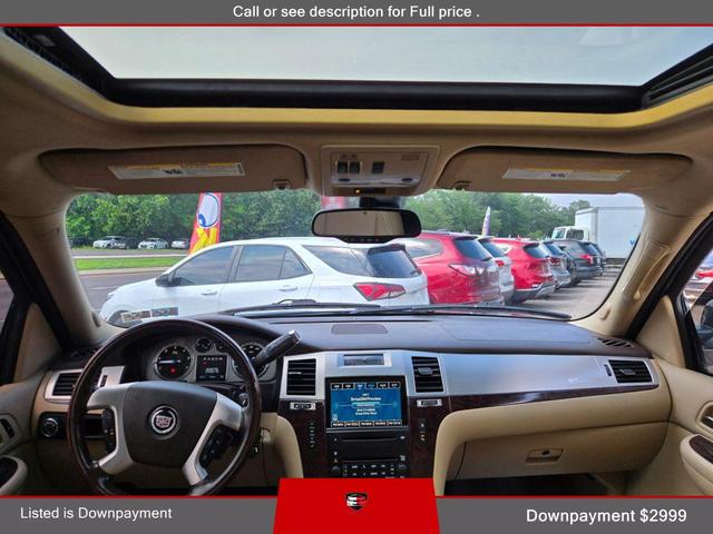 Photo of 2009 Green Cadillac Escalade