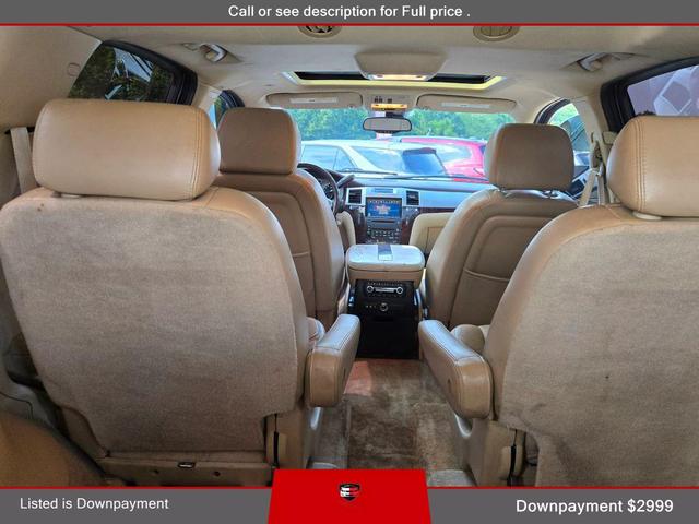 Photo of 2009 Green Cadillac Escalade