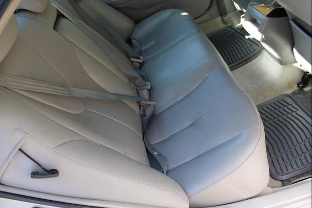 Photo of 2011 Classic Silver Metallic Toyota Camry