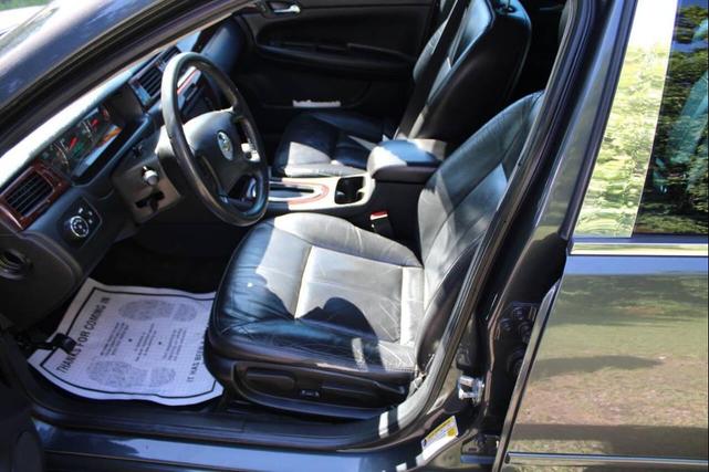 Photo of 2011 Cyber Gray Metallic Chevrolet Impala