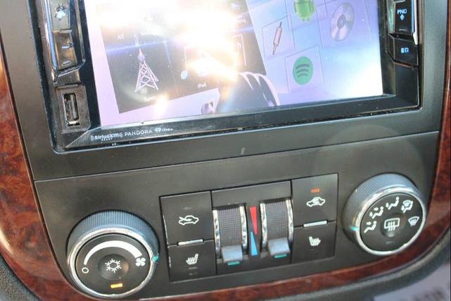 Photo of 2011 Cyber Gray Metallic Chevrolet Impala