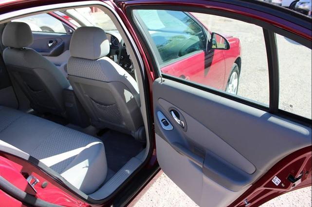 Photo of 2007 Sport Red Metallic Chevrolet Malibu
