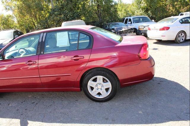 Photo of 2007 Sport Red Metallic Chevrolet Malibu
