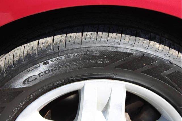 Photo of 2007 Sport Red Metallic Chevrolet Malibu