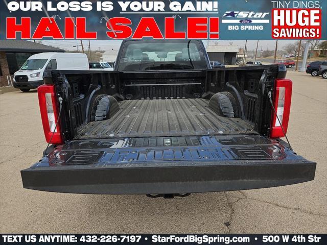 Photo of 2025 Agate Black Metallic Ford F-250