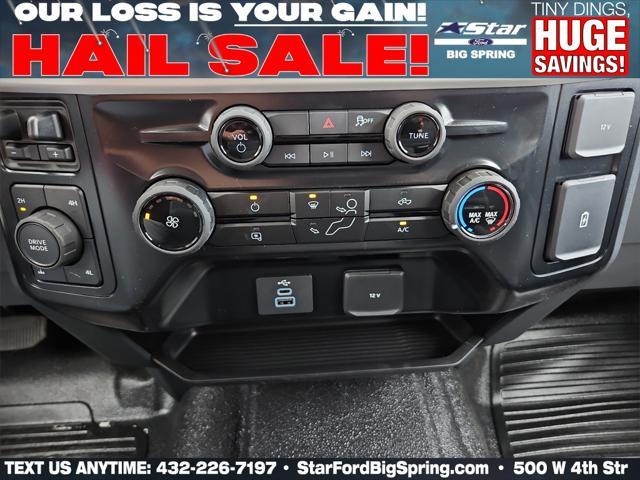 Photo of 2025 Agate Black Metallic Ford F-250