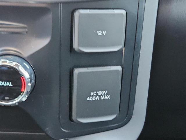 Photo of 2025 Black Metallic Ford F-150
