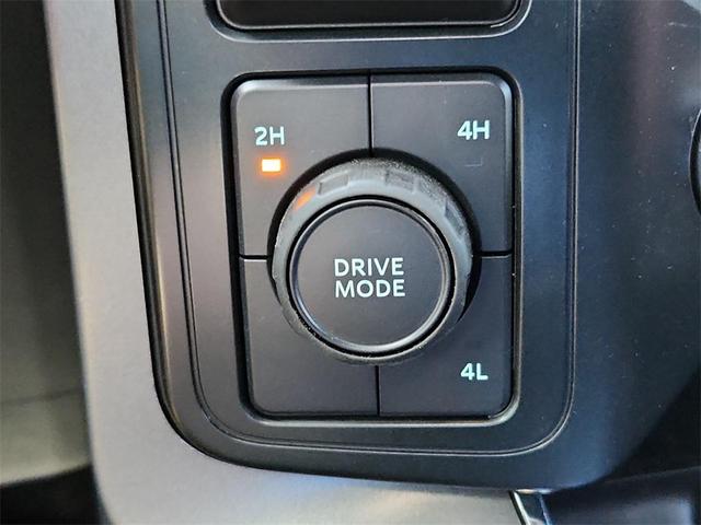 Photo of 2025 Black Metallic Ford F-150