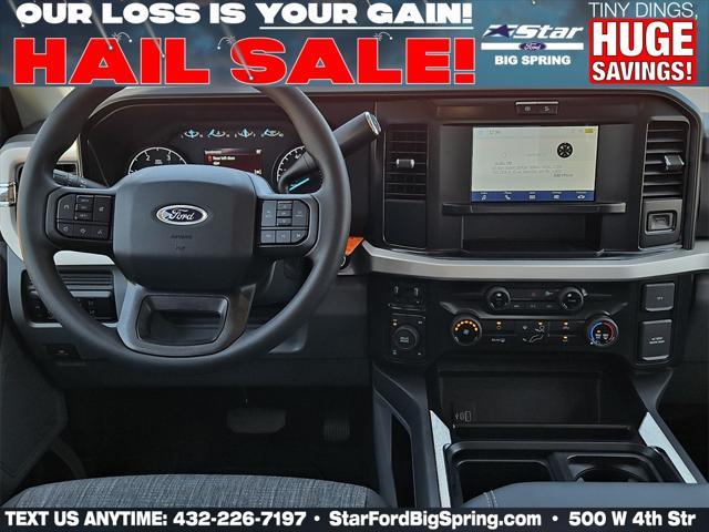 Photo of 2025 Gray Metallic Ford F-250