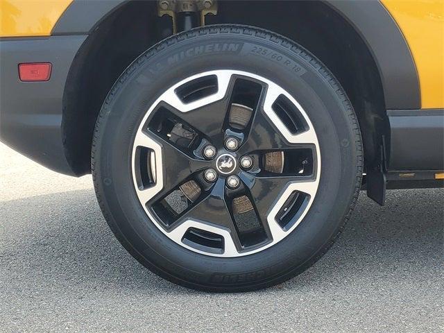 Photo of 2023 Cyber Orange Metallic Tricoat Ford Bronco Sport