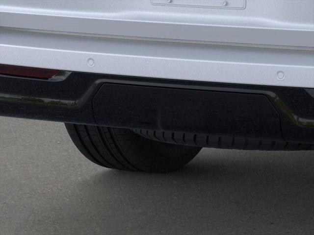Photo of 2025 Pristine White Metallic Tri-Coat Lincoln Navigator