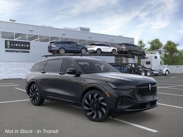 Photo of 2025 Infinite Black Metallic Clearcoat Lincoln Nautilus