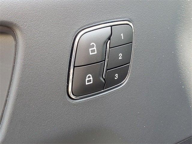 Photo of 2023 Oxford White Ford Bronco Sport