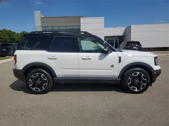 Photo of 2023 Oxford White Ford Bronco Sport