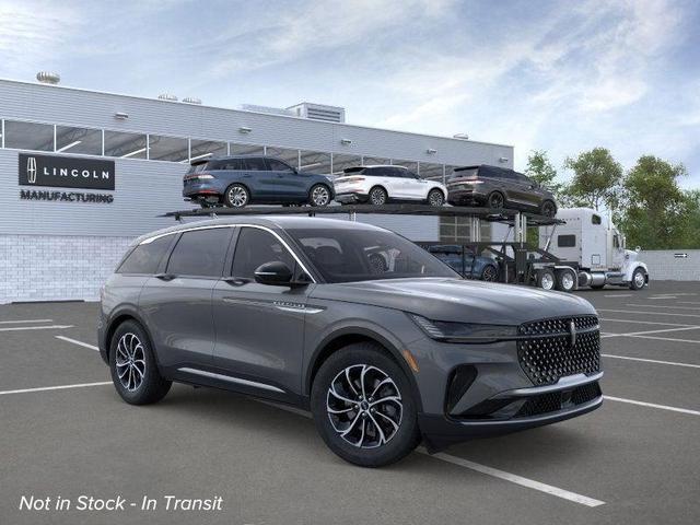 Photo of 2025 Lustrous Gray Metallic Clearcoat Lincoln Nautilus