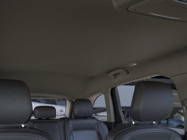 Photo of 2025 Lustrous Gray Metallic Clearcoat Lincoln Nautilus