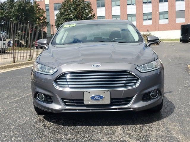 Photo of 2014 Sterling Gray Metallic Ford Fusion