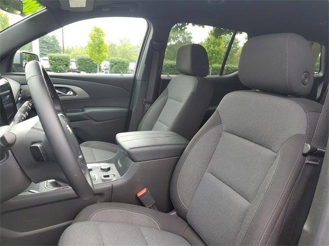 Photo of 2023 Sterling Gray Metallic Chevrolet Traverse