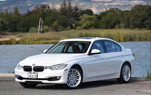 Photo of 2015 Mineral White Metallic BMW 335