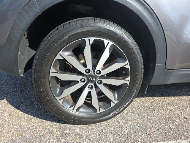 Photo of 2018 Mineral Silver Kia Sportage