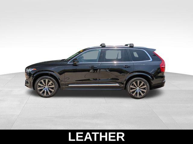Photo of 2023 Onyx Black Metallic Volvo XC90