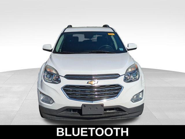 Photo of 2016 Summit White Chevrolet Equinox
