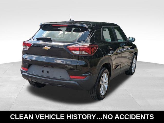 Photo of 2021 Mosaic Black Metallic Chevrolet Trailblazer
